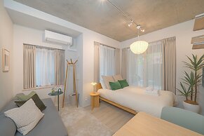 Ken's Place Minami-Azabu