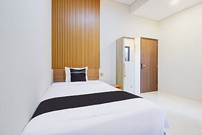 Collection O Solo near