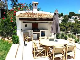 Maria 10 in J vea With 5 Bedrooms and 3 Bathrooms