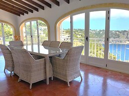 Maria 10 in J vea With 5 Bedrooms and 3 Bathrooms