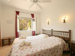 Villa- Amaya in Panorama