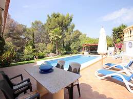 Villa- Amaya in Panorama