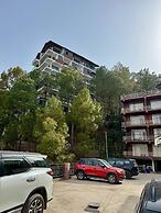 Mountain Breeze Hill Crest Kasauli