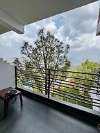 Mountain Breeze Hill Crest Kasauli
