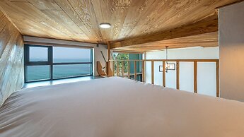 Capella Oceanview Spa Resort Goseong