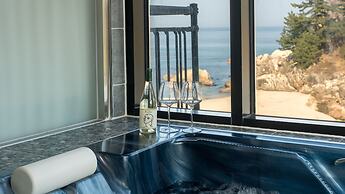 Capella Oceanview Spa Resort Goseong