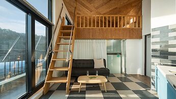 Capella Oceanview Spa Resort Goseong