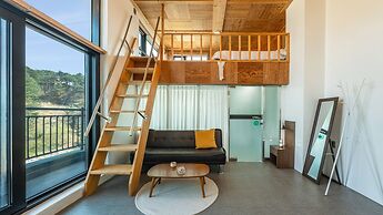 Capella Oceanview Spa Resort Goseong