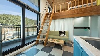 Capella Oceanview Spa Resort Goseong