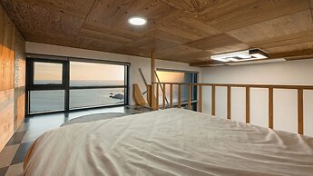 Capella Oceanview Spa Resort Goseong