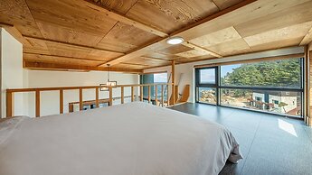 Capella Oceanview Spa Resort Goseong