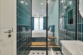 SenSea Hillside APT - Sunset Town PQ