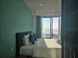 SenSea Hillside APT - Sunset Town PQ