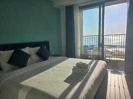 SenSea Hillside APT - Sunset Town PQ