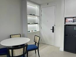 SenSea Hillside APT - Sunset Town PQ