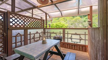 Gapeong Eoneunal Spa Pet Pension