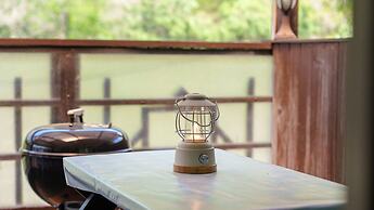 Gapeong Eoneunal Spa Pet Pension