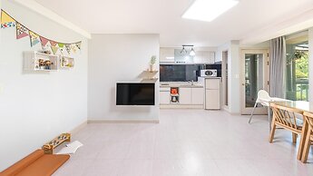 Gapeong Eoneunal Spa Pet Pension