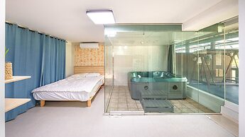 Gapeong Eoneunal Spa Pet Pension