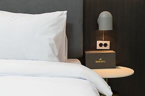Gunsan Hound Hotel