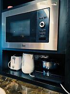 Comfy Studio Anggun KLCC 2PAX Netflix