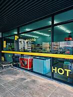 Comfy Studio Anggun KLCC 2PAX Netflix