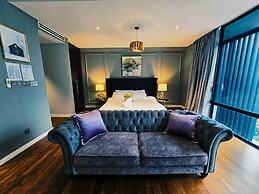 Comfy Studio Anggun KLCC 2PAX Netflix