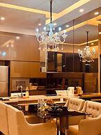 Dorsett Residence by crystal