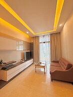 Dorsett Residence by crystal