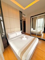 Dorsett Residence by crystal