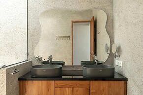 Ben's Villa 2 by Alfred in Bali