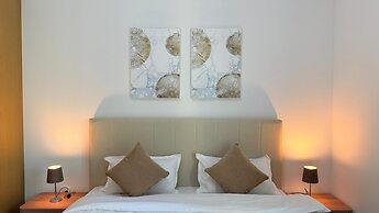 Premium 2 Bedroom Creek Horizon