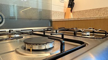 Premium 2 Bedroom Creek Horizon