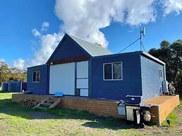 Great Couple and Family Country Cabin