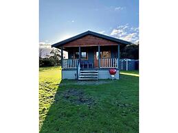 Lovely Nordic Pine Cabin Great for Couples or Family
