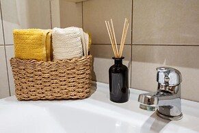 Harmony Sea View Apartment