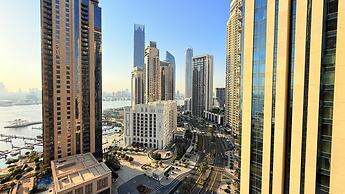 Luxury 2 Bedroom Creek Side