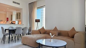 Luxury 2 Bedroom Creek Side