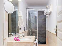 Nicolaus Prime Villas