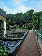Damansara Seresta