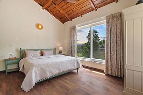 Himvan by Akama Stays