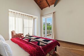 Himvan by Akama Stays