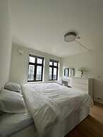 Deluxe Central 2 Bedrooms With View and Underground Garage in Stavange