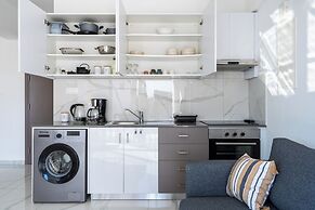 Rosemont Studio With Balcony in Larnaca