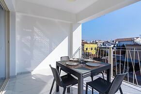 Rosemont Studio With Balcony in Larnaca