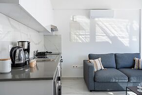 Rosemont Studio With Balcony in Larnaca