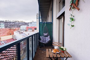 Apartments with balcony near center