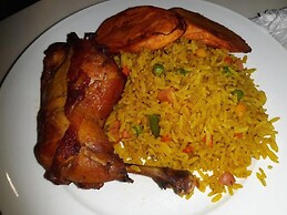 Light Ville Apartment and Suites