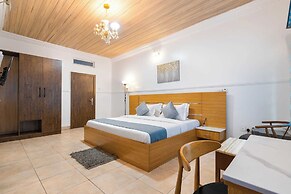 Safe Court Apartment