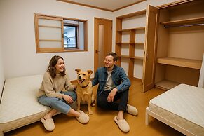 Guesthouse & Sharehouse carima azumik